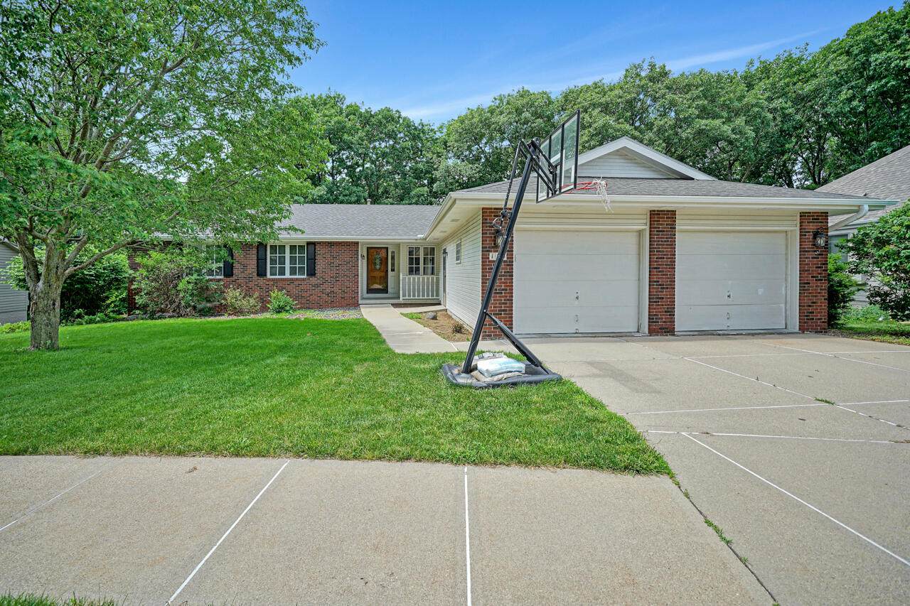 125 Sunny Ridge Drive - Photo 1