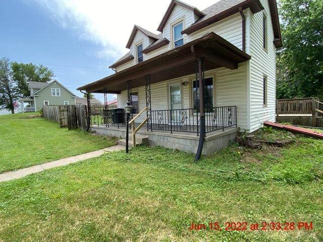 210 1ST Avenue - Photo 1