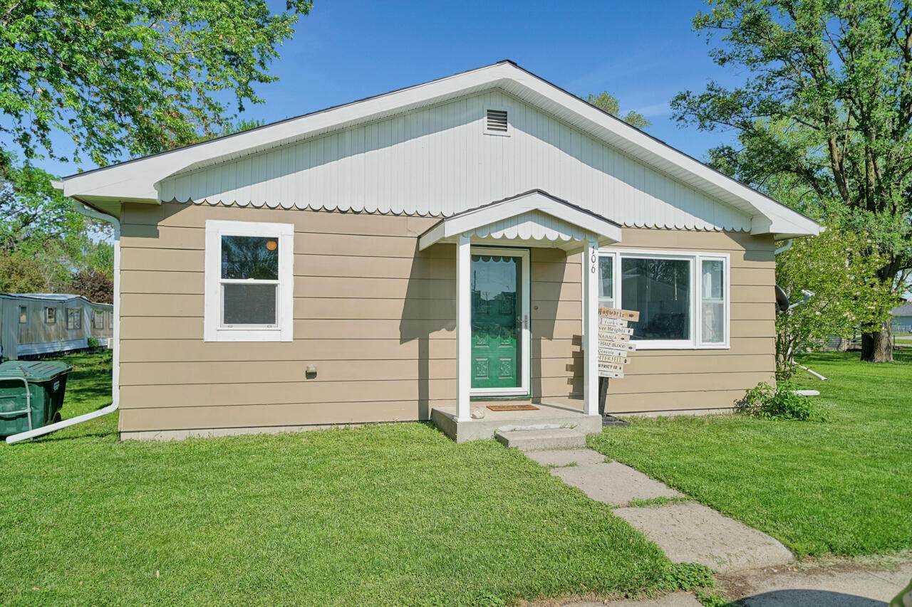 106 Vine Street - Photo 1