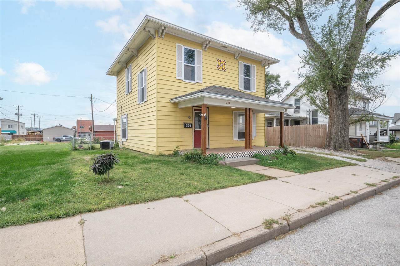 206 Huron - Photo 1