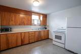 711 Walnut - Photo 9