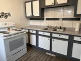 902 West - Photo 4