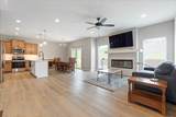 1742 Blackthorn - Photo 11