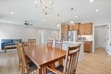 1742 Blackthorn - Photo 16