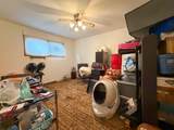 401 Center - Photo 15