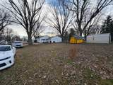 401 Center - Photo 21
