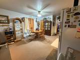 401 Center - Photo 3