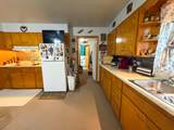 401 Center - Photo 5