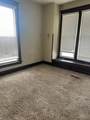 615 Willow - Photo 6