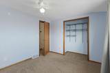 711 9TH - Photo 15