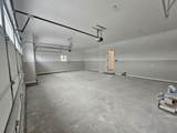 1002 Hillside - Photo 4