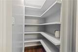 821 Loree Street - Photo 10