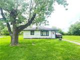 2228 Prien Lake Road - Photo 4