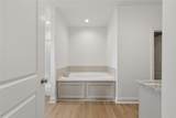 110 Oakdale Street - Photo 23
