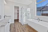 938 Northlake Court - Photo 11