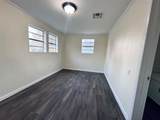 1415 Stanford Street - Photo 2