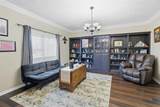 711 Sherry Drive - Photo 3