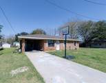 1616 Kings Drive - Photo 2