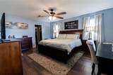 2729 Oak Crest Drive - Photo 11