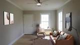 913 Burton Street - Photo 12