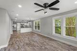 207 Duff Street - Photo 2