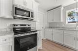 211 Gladys Street - Photo 2