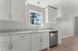 211 Gladys Street - Photo 3