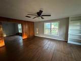 721 Roberts Street - Photo 2
