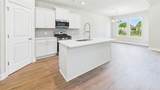 1604 Par Drive - Photo 5