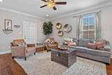211 Clarence St Street - Photo 11