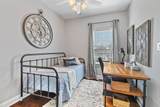 211 Clarence St Street - Photo 19