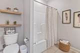 211 Clarence St Street - Photo 21
