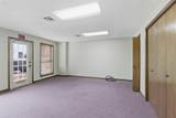 2500 Maplewood Drive - Photo 10