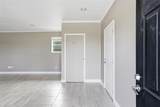2412 Maplewood Drive - Photo 6