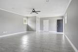 2412 Maplewood Drive - Photo 9