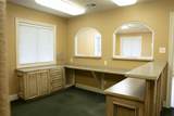 2025 Oak Park - Photo 18