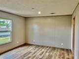 276 Vickie Lane - Photo 15