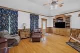 1010 Oak Lane - Photo 5