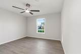 452 Scenic Drive - Photo 16