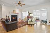702 Desoto Street - Photo 4