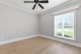2402 Fox Hollow Street - Photo 21
