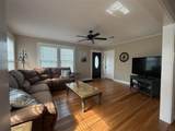 910 9th Street - Photo 3