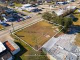 806 17th Street - Photo 10
