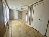 209 Oak Street - Photo 10