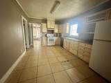 209 Oak Street - Photo 6