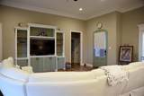 611 Chestnut - Photo 8