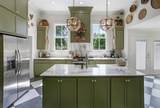 1002 Iris Street - Photo 10