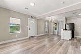 811 Live Oak Street - Photo 4