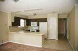 207 209 Carl Street - Photo 7