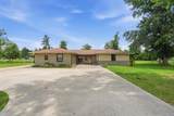 1080 Pecan Avenue - Photo 2